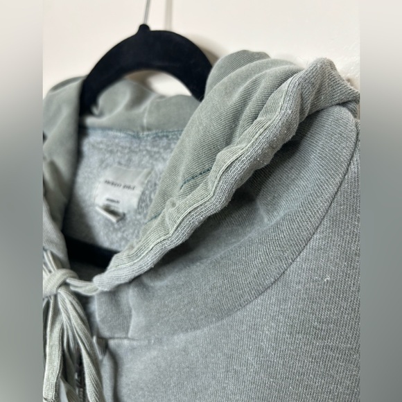 American Eagle Women’s Olive Green Zip up Hoodie - Picture 4 of 5